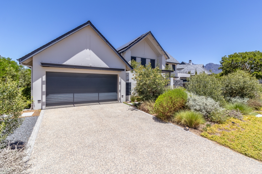 3 Bedroom Property for Sale in Pearl Valley at Val de Vie Western Cape